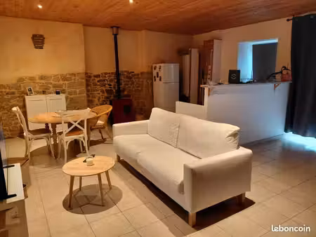 maison t 2 à louer à aucaleuc