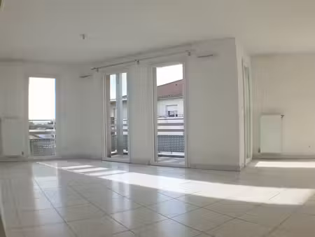 chassieu appartement 3 pièces