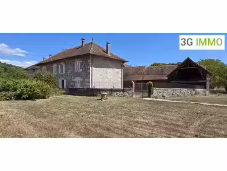 corps de ferme 7 pièces