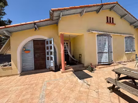 maison villeneuve minervois