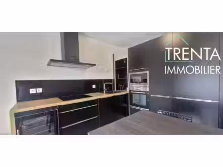 appartement t2 meublé avec garage à louer à voiron