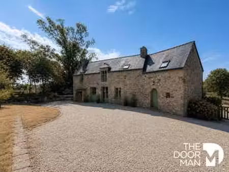 vente longère et corps de ferme piscine à aucaleuc (22100) : à vendre piscine / 121m² auca