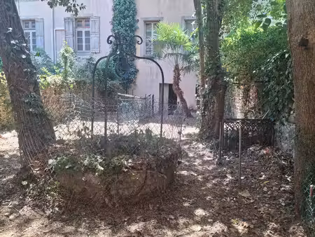 vente immeuble 10 pièces  200.00m²  bédarieux