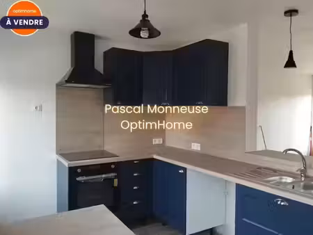 vente immeuble 9 pièces 210 m² à le quesnoy (59530)  289 500 €