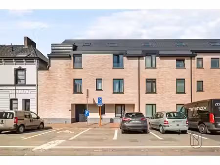 appartement te koop in moeskroen met 2 slaapkamers