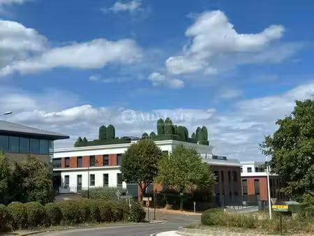 location bureaux 123 m²