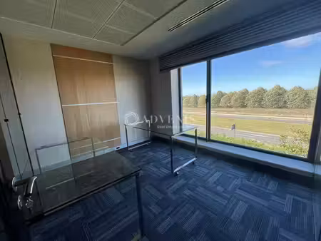 location bureaux lieusaint 77127 20m² à 118m²