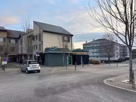 vente commerce condat sur vienne 87920 108m²