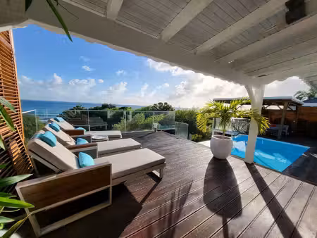 exclusivité villa 6 chambres en front de mer