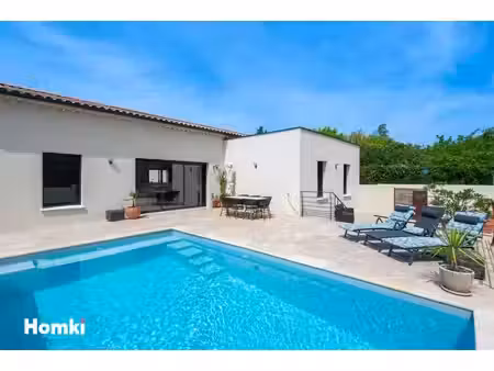 maison/villa t5 de 134 m² à l'isle-sur-la-sorgue 84800