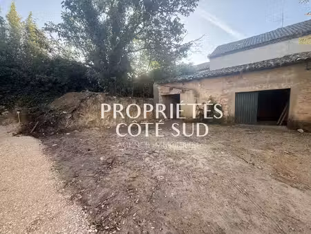 grange à rénover – coup de cœur au cœur du village