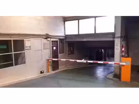 vente parking 9 m² à paris 18ème (75018)  25 000 €