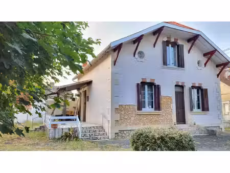 24400 mussidan maison style arcachonnaise en pierres rénovée 123 m² et parcelle 1452 m2