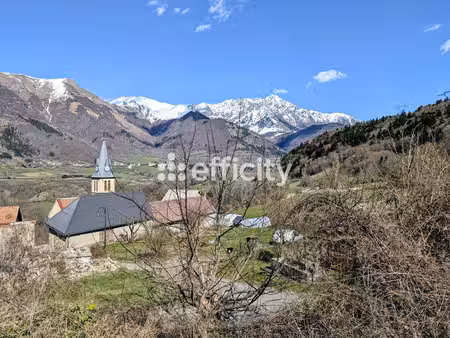 maison 3 pièces - 180 m²