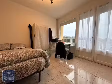 appartement à louer 1 pièce 17.75 m² - donchery (08) - 320€