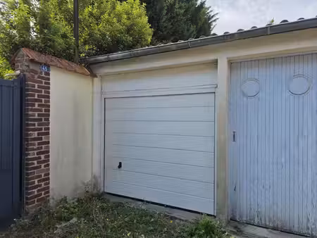 en vente garage-parking 16 m² – 9 500 € |avion