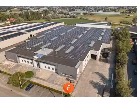 commercieel te koop in oostrozebeke