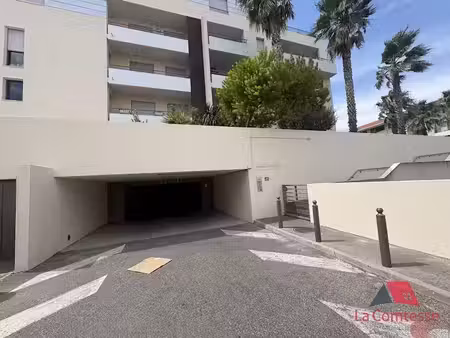 location parking à la ciotat (13600)  140 €