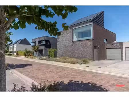 huis te koop in oud-turnhout met 4 slaapkamers