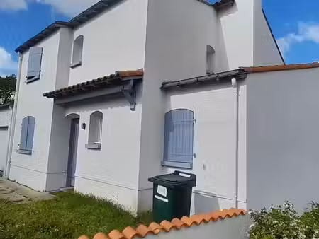 vente maison 5 pièces 104 m2 à saint-sébastien-sur-loire