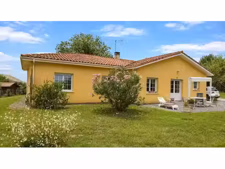 vente maison 5 pièces 111 m² à saint-lon-les-mines (40300)  334 000 €
