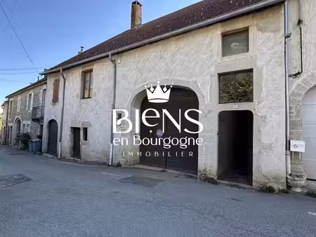 vente d'un immeuble en pierre à fort potentiel