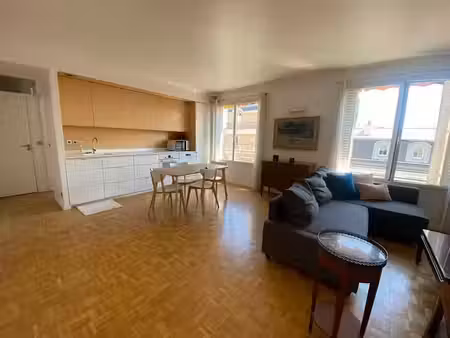 location meublée appartement 2 pièces 47 m² à paris 16ème (75016)  1 873 €