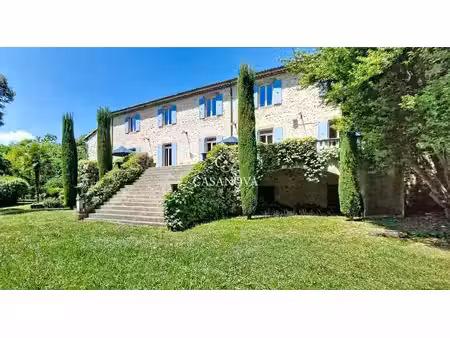 ardèche méridionale domaine de caractère en bord de rivière 2 1 hectares maison de maître 
