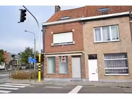 huis te huur in roeselare met 2 slaapkamers