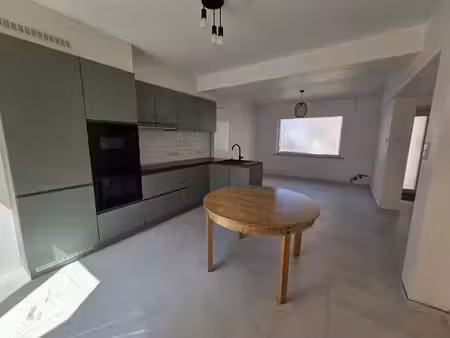 huis te huur in kortrijk met 2 slaapkamers