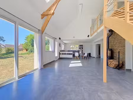 volume  luminosité et esprit contemporain- maison de 2016- 3 chambres- 1024m2 de terrain-.