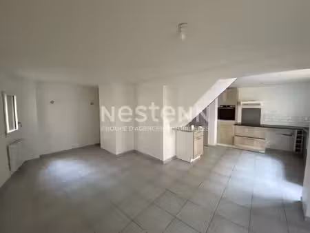 a louer - maison clermont creans 3 pièces