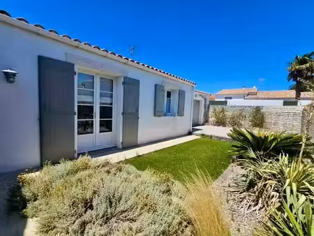 vente maison 4 pièces 104 m² à la flotte (17630)  685 000 €