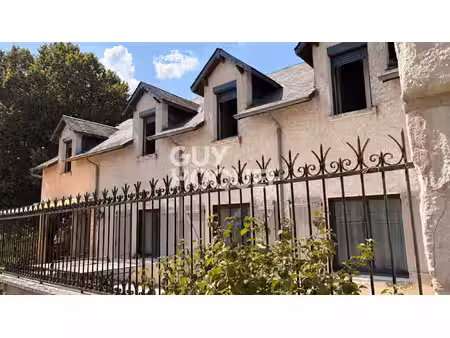 maison à vendre de 7 pièces de 244 m²