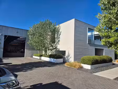 commercieel te huur in genk
