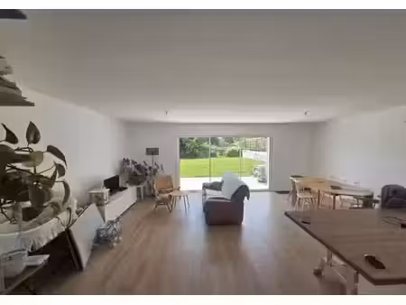location maison 4 pièces 105 m² à saint-genès-de-fronsac (33240)
