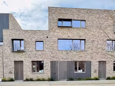 huis te koop in sint-truiden met 3 slaapkamers