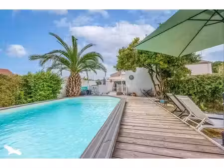vente maison 4 pièces 93 m² à saint-pierre-d'amilly (17700)  242 000 €