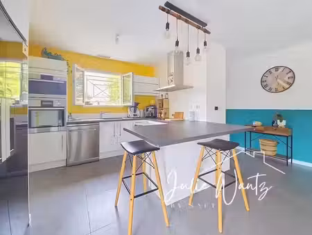 vente maison 5 pièces 100 m² à cubnezais (33620)  279 000 €
