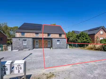 maison 3 chambres tout confort avec jardin et parking aisé