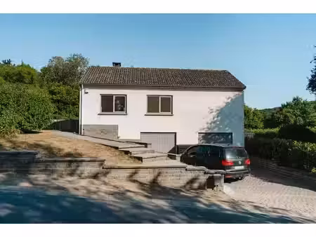 superbe maison 4 façades plain-pied avec jardin