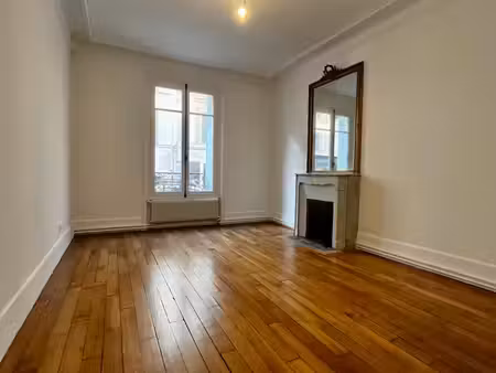 appartement 2 pièces - porte maillot