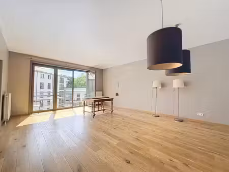 proximité jardin botanique  bel appartement 2ch - ±90m²