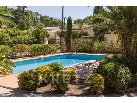 maison de luxe à vendre dans le quartier plan de la mer-fregate-rampale-alon