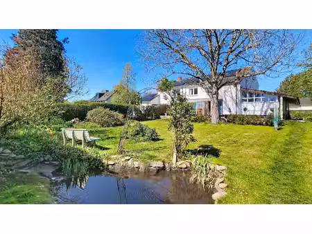 villa à vendre avec terrasse et jardin   waterloo (vbe57089)
