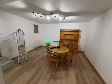 location maison 5 pièces 98.1 m² à aubignan (84810)  770 €