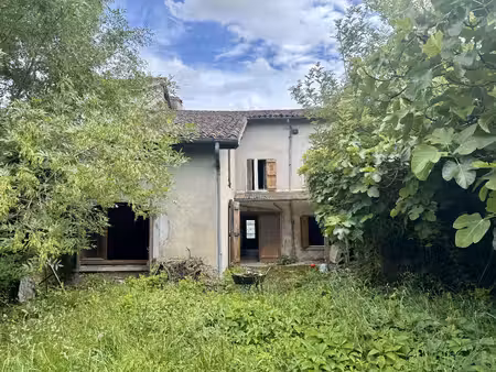maison à rénover de 248 m² avec jardin à condom