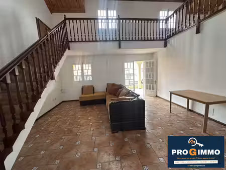 maison f4 st benoît