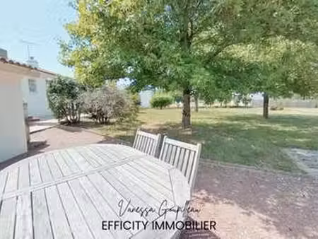 vente maison à saint-vincent-sur-jard (85520) : à vendre / 153m² saint-vincent-sur-jard