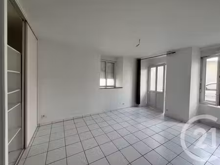appartement f2 à louer - 2 pièces - 41 11 m2 - st berthevin - 53 - pays-de-loire